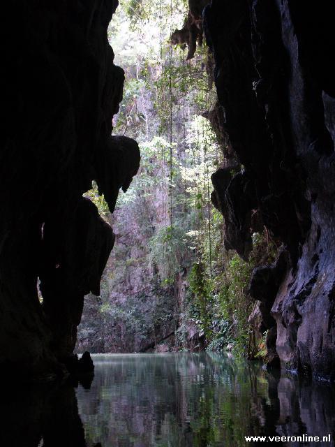 Cuba - The Cave