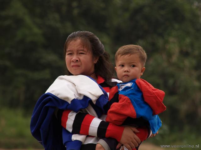 Laos - Moeder met kind